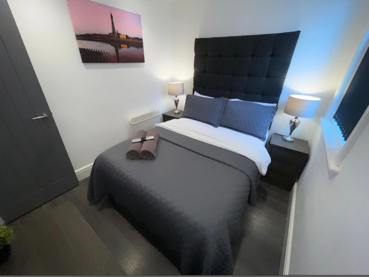 Albert Luxury Hottub & Jacuzzi Apartments Blackpool Esterno foto